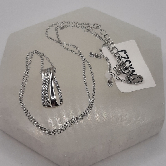 N27 Sterling Silver Necklace- Charmed Aroma - Picture 4 of 4